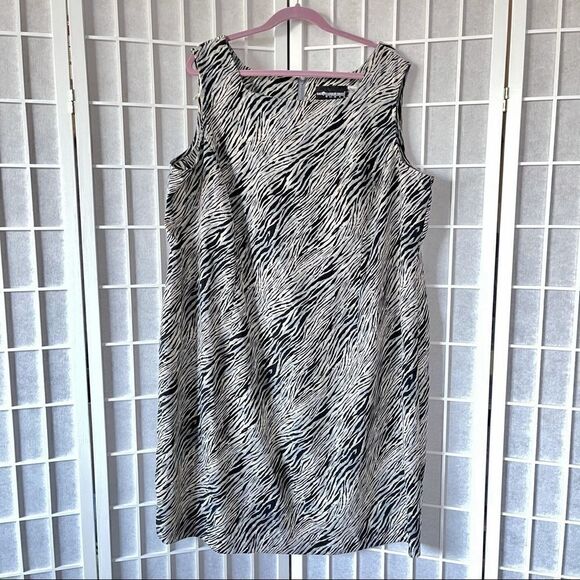 Sag Harbor  Dress Black and White Zebra Print - Picture 1 of 11